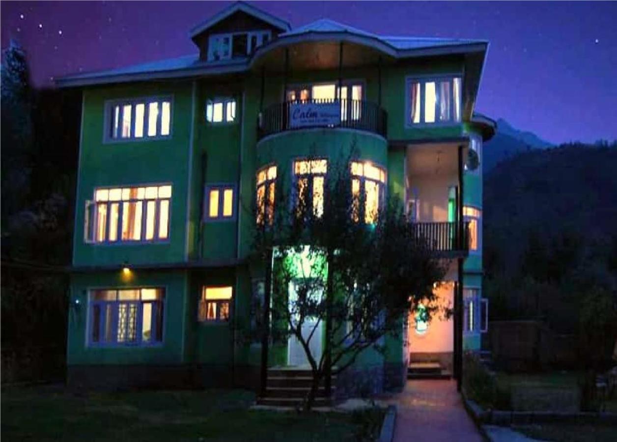 Calm Holiday Inn Srīnagar 외부 사진